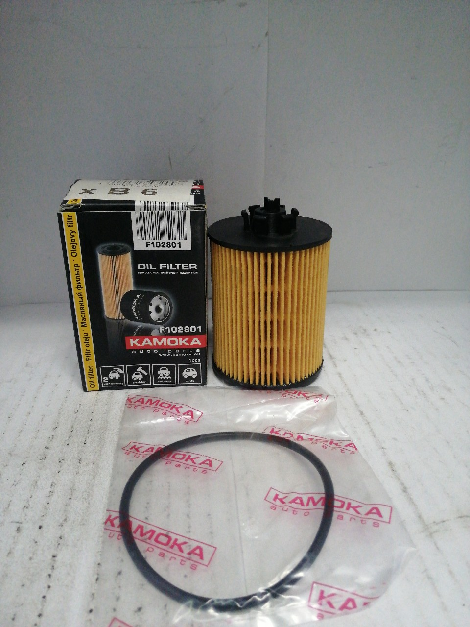 Купить запчасть KAMOKA - F102801 OE648=OX173D \ Фильтр масл._OPEL CORSA B 1.0I 12V (ENG. X10XE) 11/96
