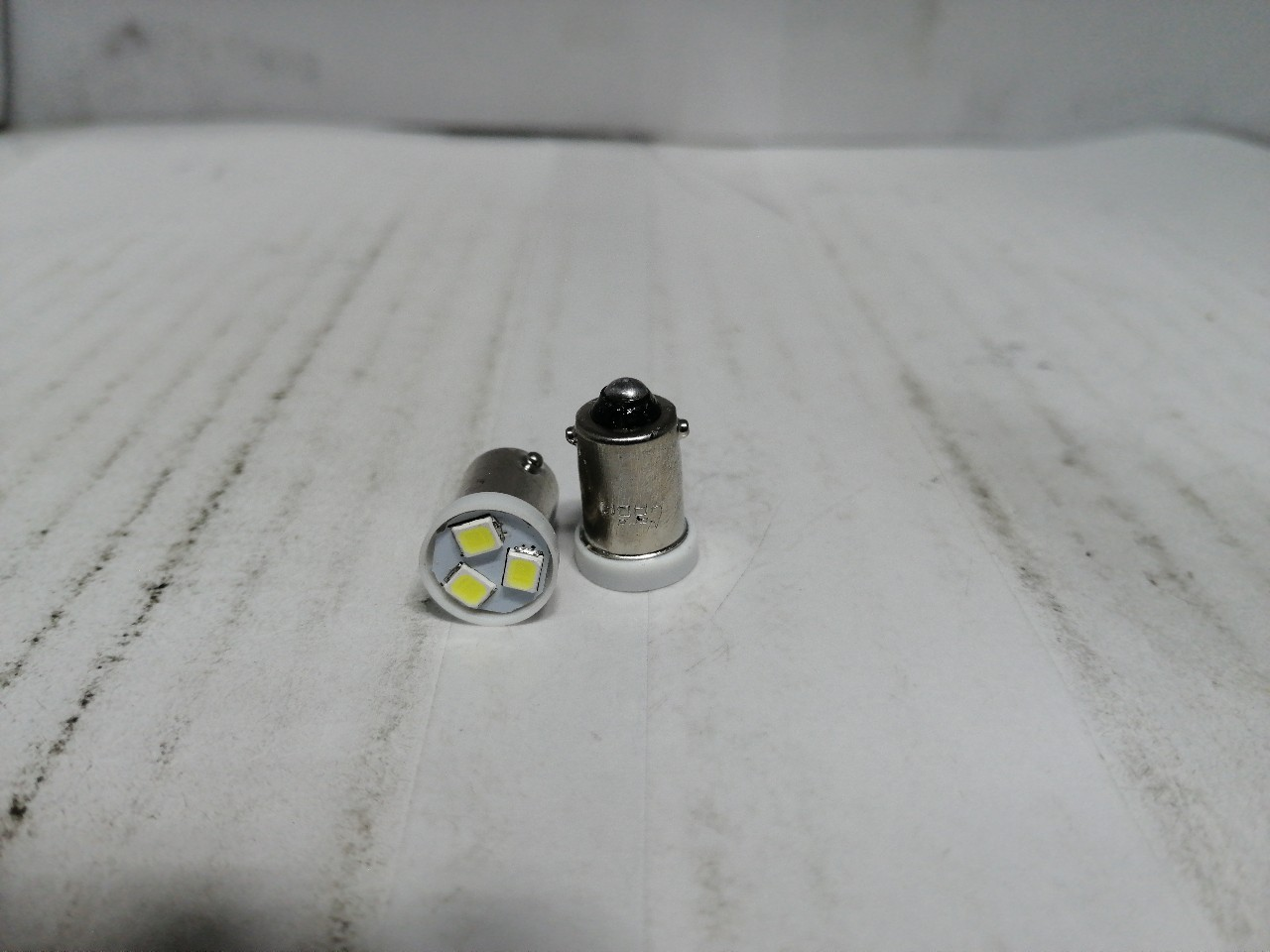 Купить запчасть NORD YADA - 900287 T8-03 (3SMD) T4W (BA9S) светодиод WHITE (белый) 12V 0.36W 20lm