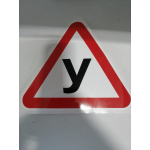 Купить AUTO-GUR AGZNAK17 НАКЛЕЙКА ЗНАК УЧЕНИК 16*16 (Качественная плёнка и печать)