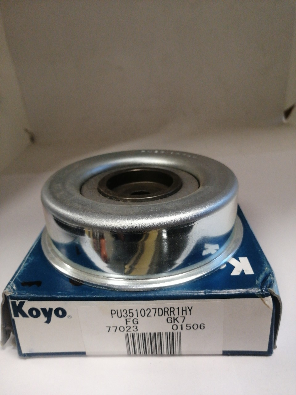 Купить запчасть KOYO - PU351027DRR1HY PU351027DRR1HY Ролик поликлинового ремня MITSUBISHI: 3000 GT 3.0 i 24V 4WD 92-99, GALANT V 2.5 V6-24