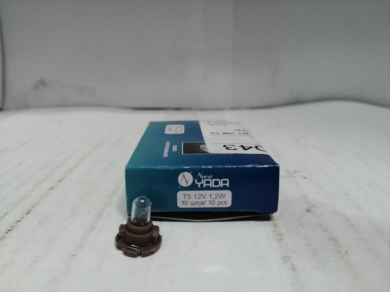 Купить запчасть NORD YADA - 904678 Лампа щитка пр. 12V W1.2W T5 без цок. с усами T5 c кор. патрон.