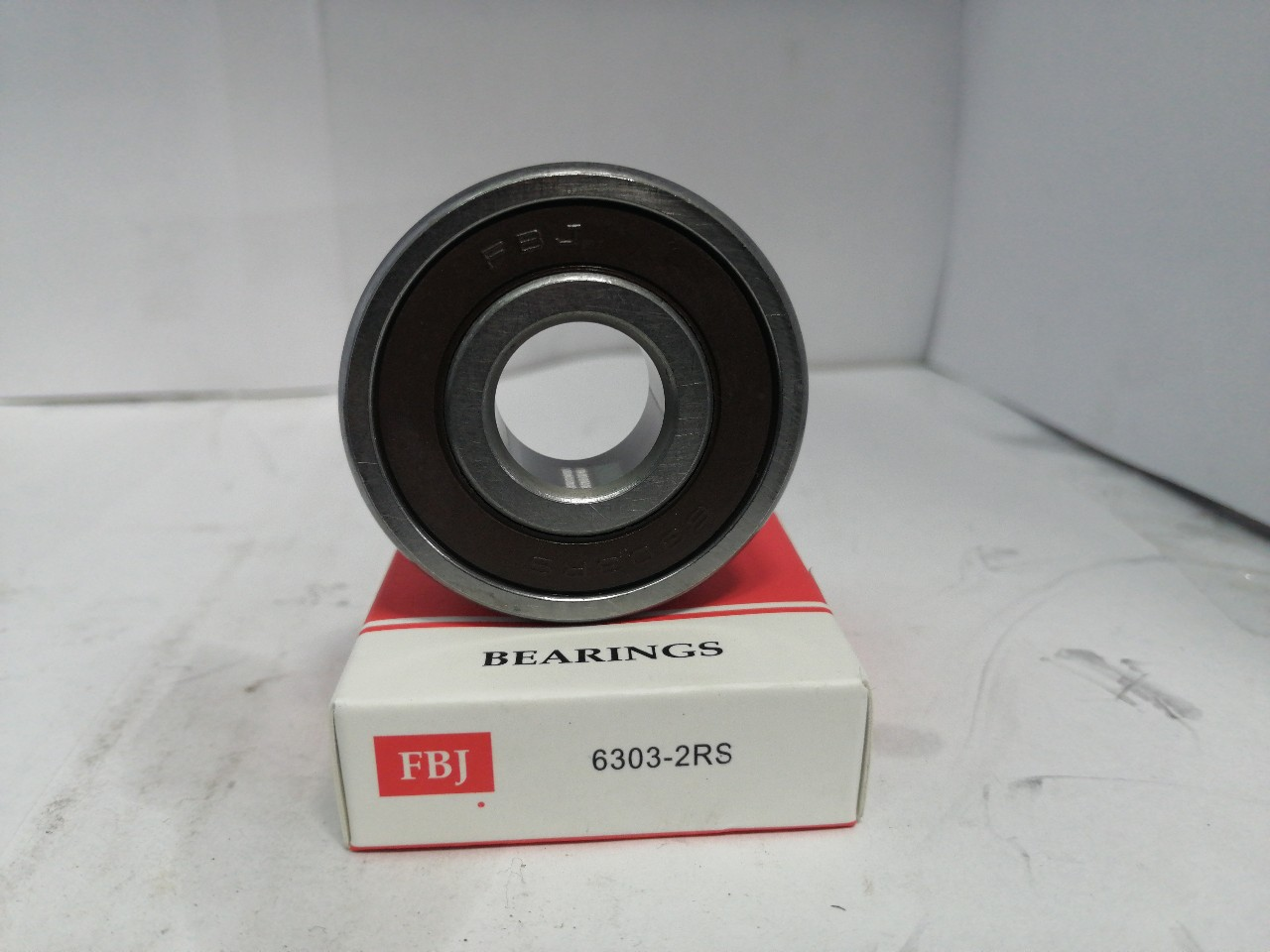 Купить запчасть FBJ - 63032RS Подшипник 180303 (6303 2RS) (FBJ) 17*47*14