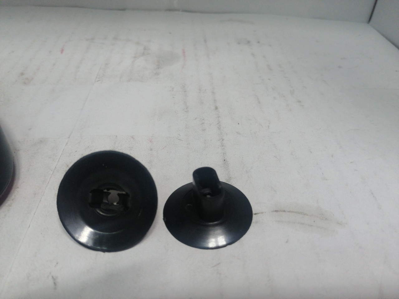 Купить запчасть RENAULT - 7703081056 Клипса подкрылка (RENAULT) 7703081056
