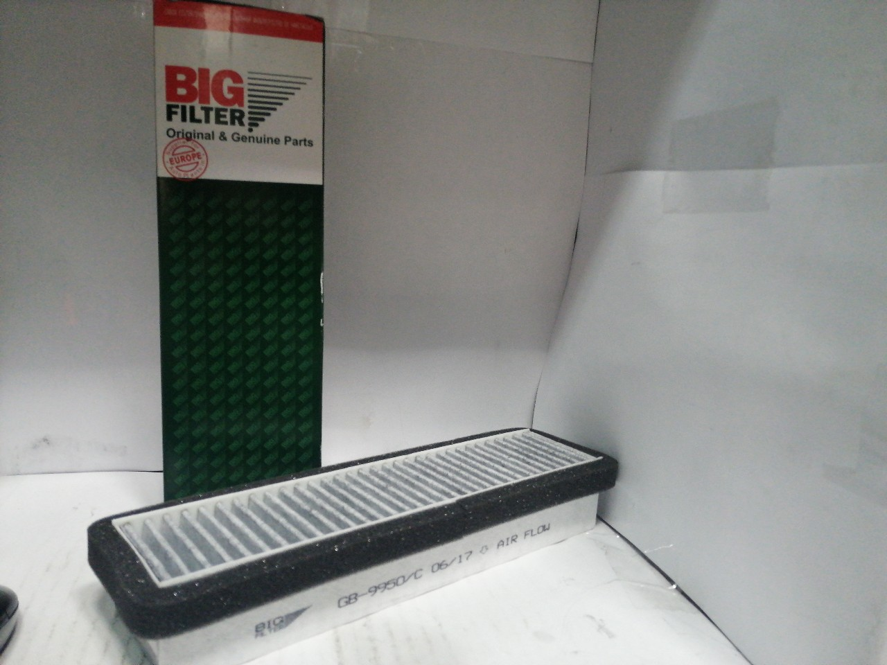 Купить запчасть BIG FILTER - GB9950C GB-9950/C Фильтр салонный (GAZ Sobol 2217, 2310, 2752, Gazel 2705, 3221, 3512; 3302)