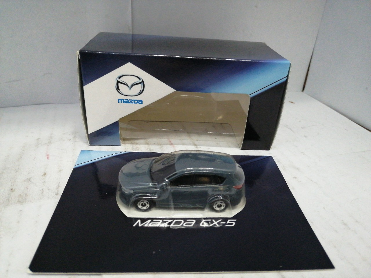 Купить запчасть MAZDA - 830077728 USB флэшка в виде а/м MAZDA CX5 16GB