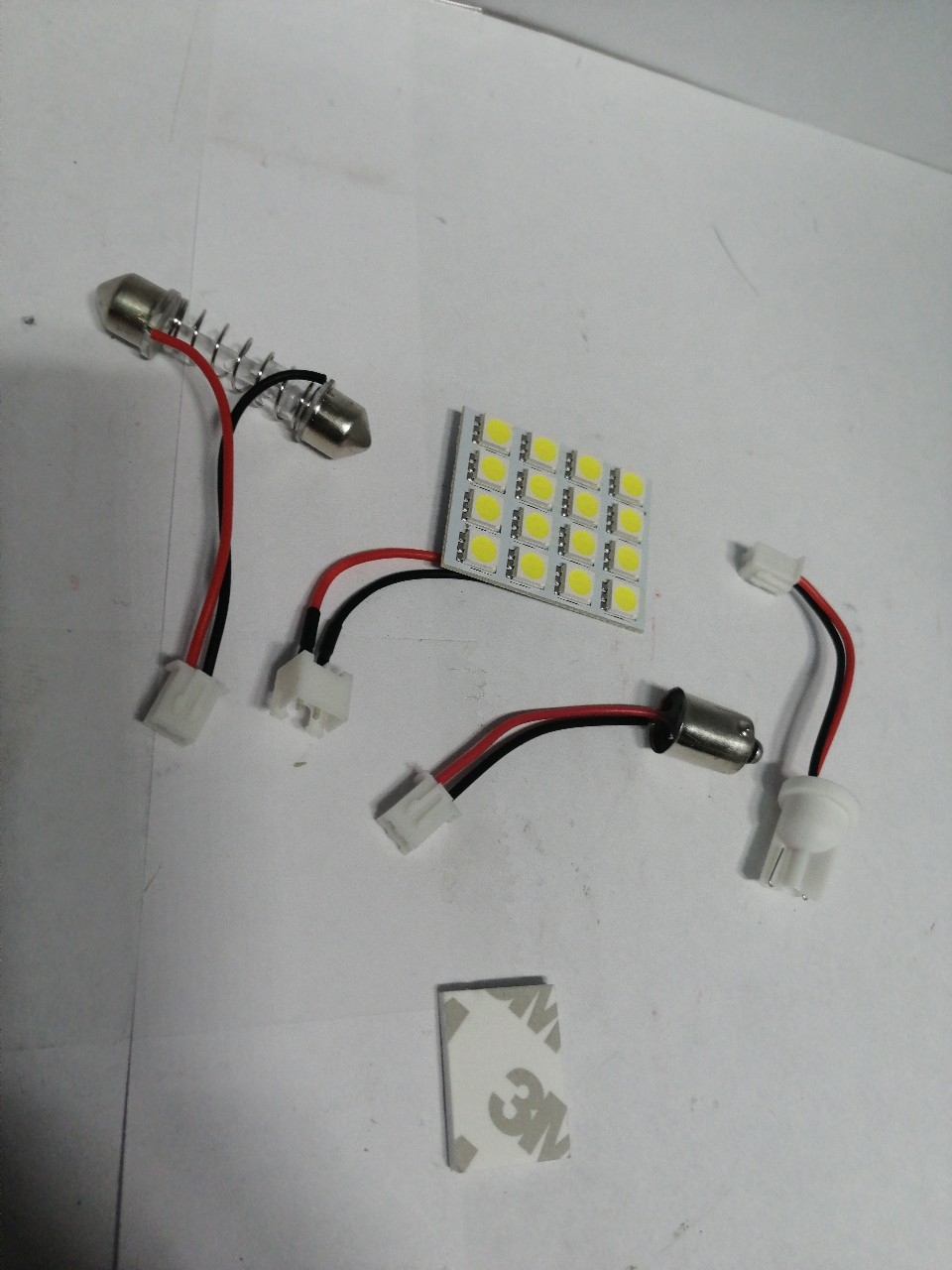 Купить запчасть NORD YADA - 902585 Светодиодная панель 12V 16SMD 30x30мм белый (в к-те 3 цоколя: BA9s, T10, T11) (YADA)