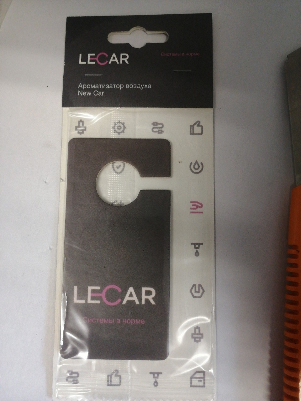 Купить запчасть LECAR - LECAR000032412 Ароматизатор воздуха подвесной LECAR New Car (крючок, картонная основа) LECAR000032412
