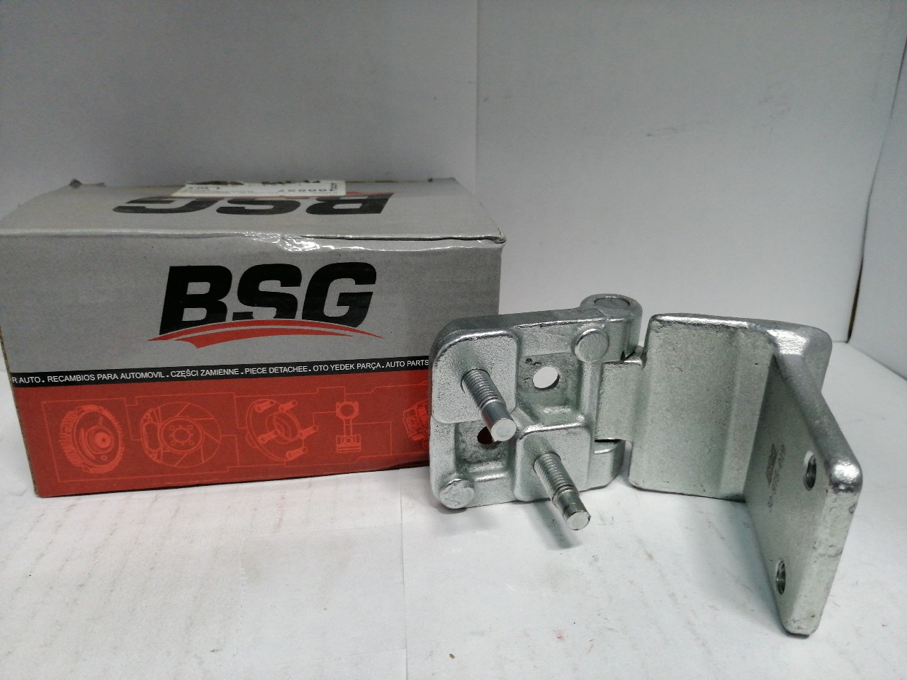 Купить запчасть BSG - BSG30975019 BSG 30-975-019_петля задней двери! нижняя\ Ford Transit 93>
