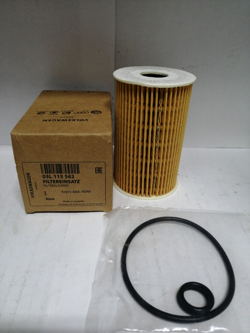 Купить запчасть VAG - 03L115562 Фильтр масляный VAG 03L115562
