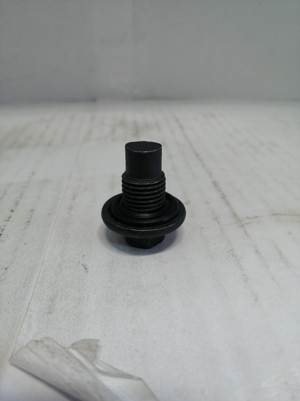 Купить запчасть FORD - 1013938 Пробка сливная поддона масляного Ford 1013938 M14x1.5