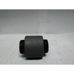 Купить Sat STMR223673 Сайлентблок верхний задней цапфы MITSUBISHI DIAMANTE/SIGMA/MAGNA 94-05/сайлентблок заднего амортизат