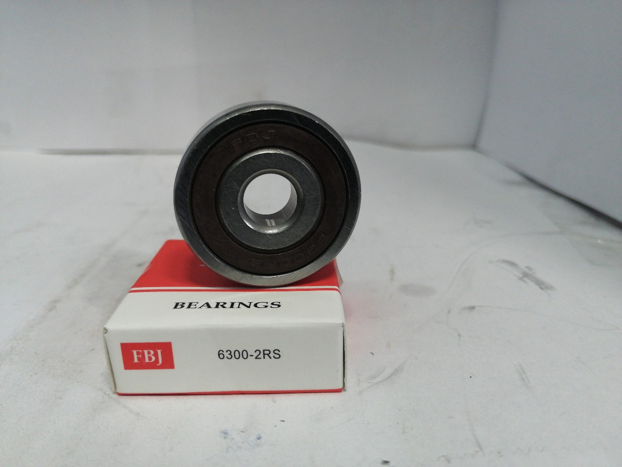 Купить запчасть FBJ - 63002RS Подшипник 180300 (6300 2RS) (FBJ) 10*35*11