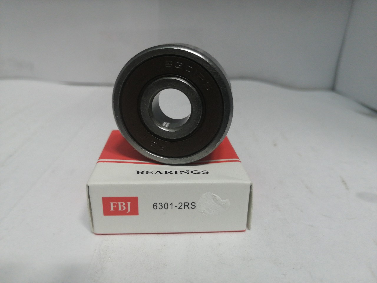Купить запчасть FBJ - 63012RS Подшипник 180301 (6301 2RS) (FBJ) 12*37*12