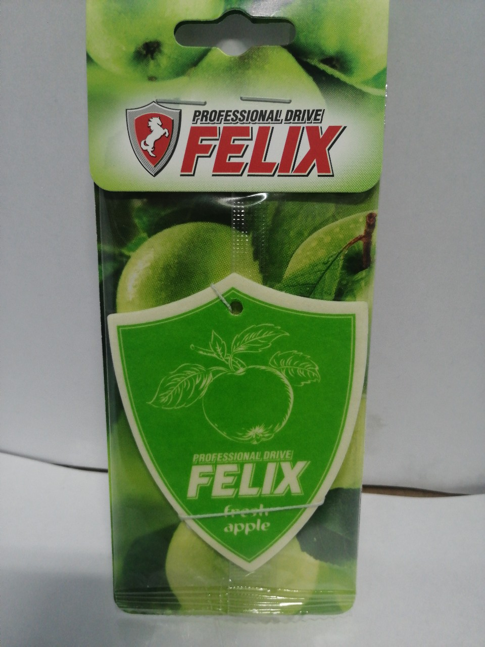 Купить запчасть FELIX - 411040031 Ароматизатор FELIX бумажный Яблочная свежесть 411040031
